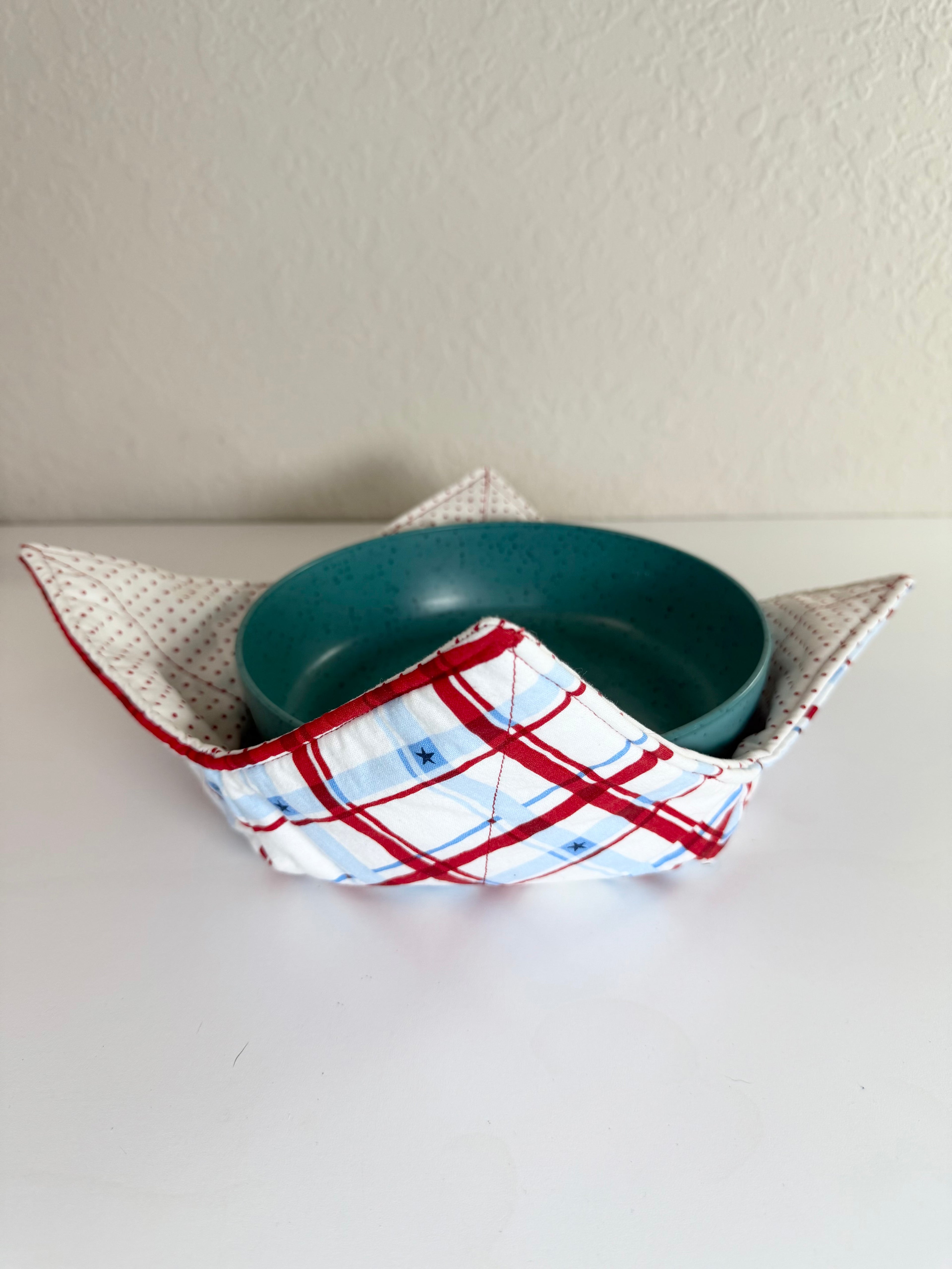 Red, White, and Blue Checkered Pattern - Bowl Cozies