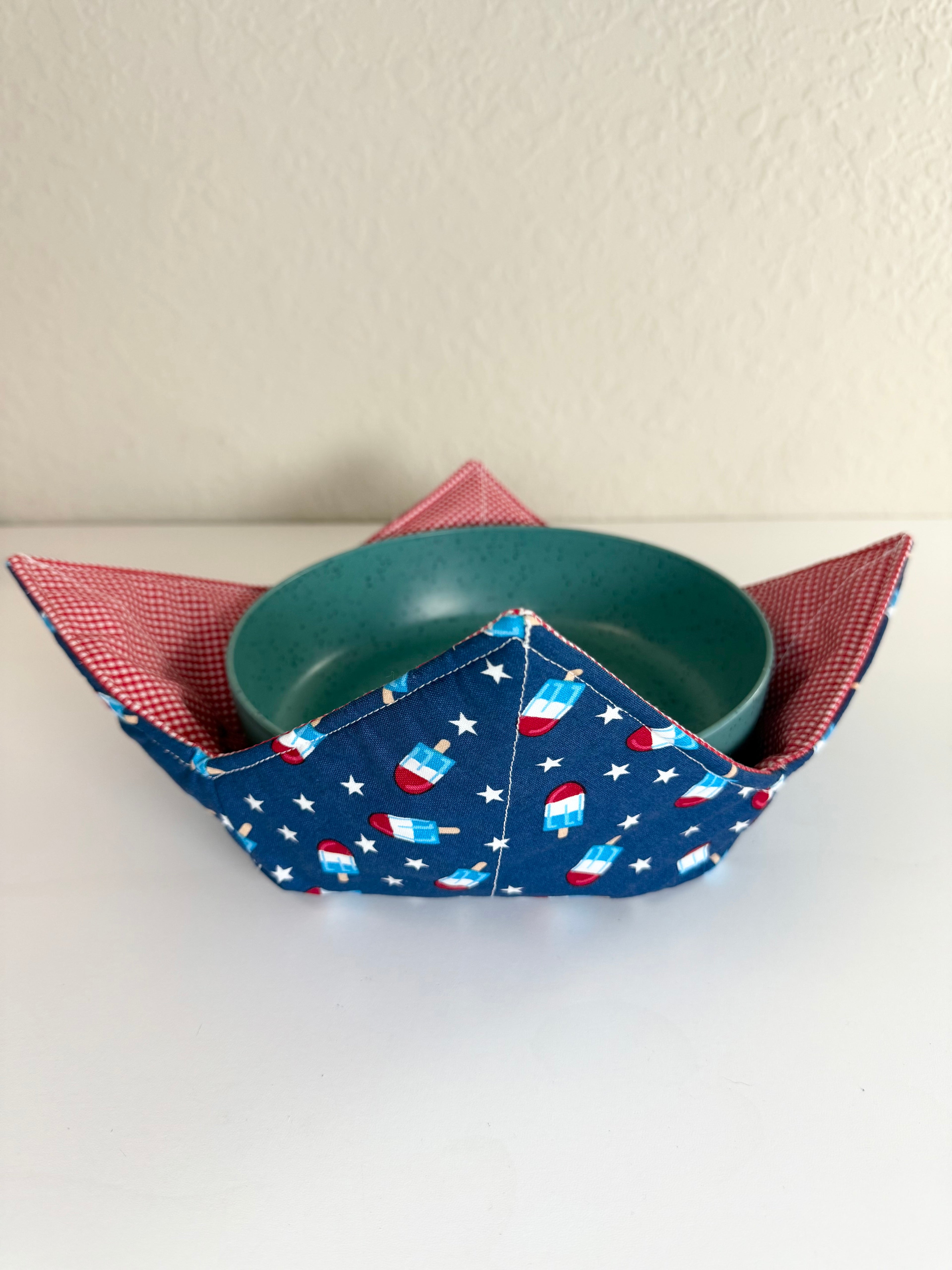 Red, White, and Blue Pops Pattern - Bowl Cozies