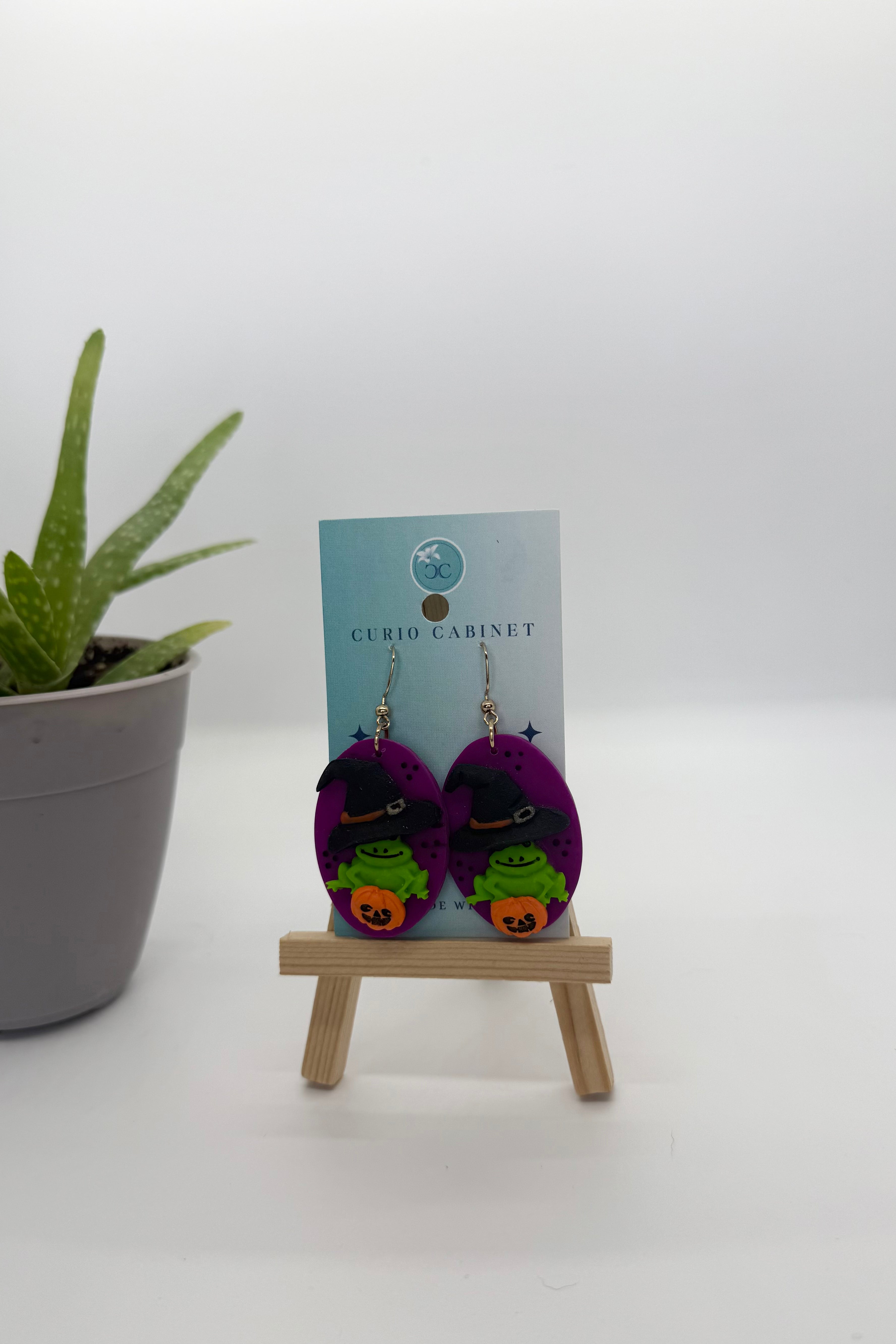 Toad with Witch Hat - Polymer Clay Earrings